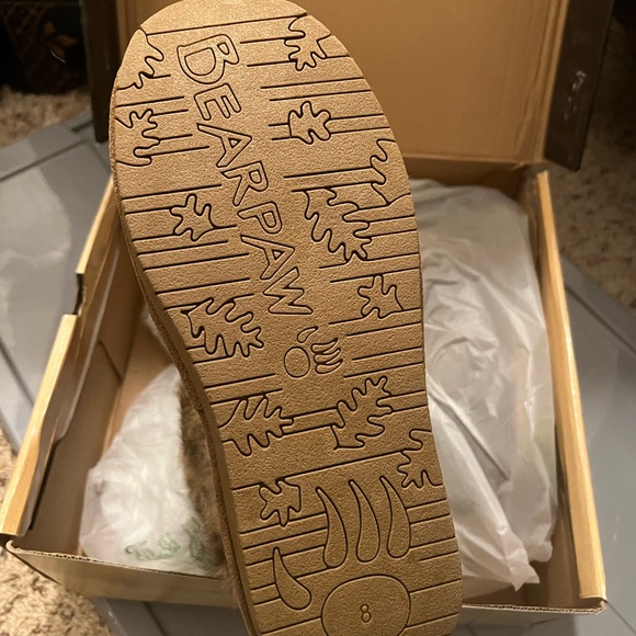 Bearpaw Keely Leopard Boots - Picture 2 of 4